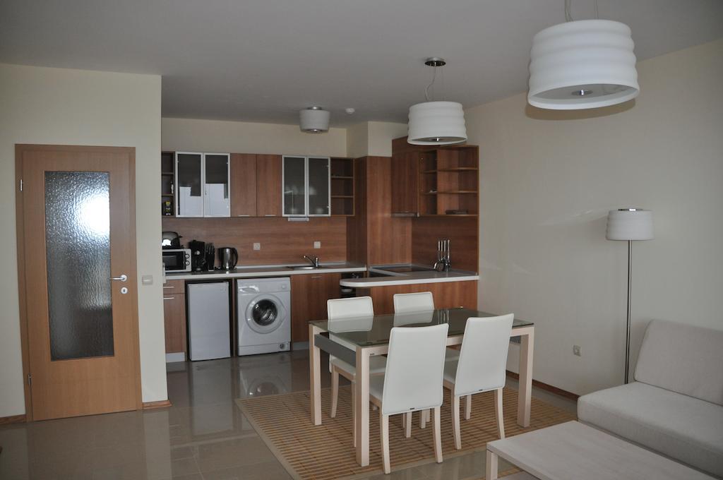 Lighthouse Golf Apart Complex&Villas Балчик Номер фото
