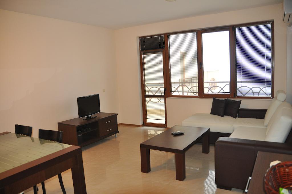 Lighthouse Golf Apart Complex&Villas Балчик Номер фото
